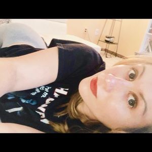 Meet your Posher, Devin